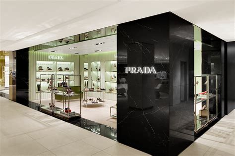 prada werbeplakat kadewe